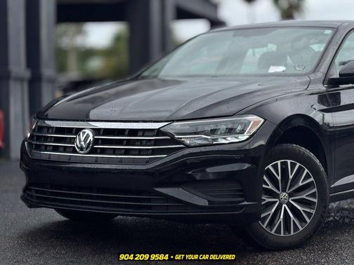 Deep Black 2021 Volkswagen Jetta 1.4T SE