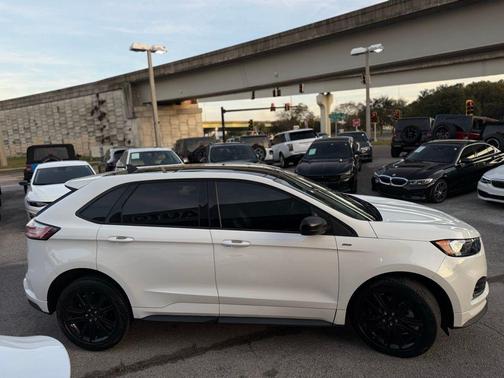 2021 Ford Edge ST Line