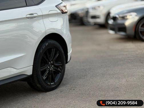2021 Ford Edge ST Line