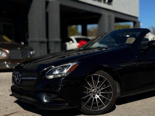 2018 Mercedes-Benz SLC 300 Base