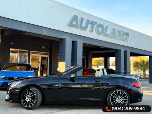 2018 Mercedes-Benz SLC 300 Base