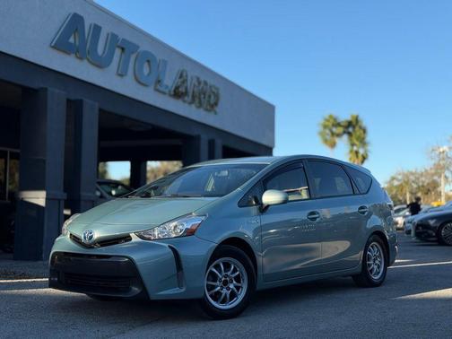 2015 Toyota Prius v Four