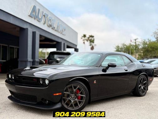 Pitch Black Clearcoat 2019 Dodge Challenger R/T Scat Pack