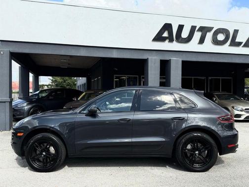 2018 Porsche Macan S