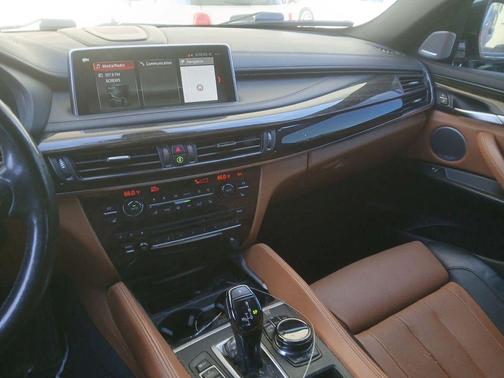 2018 BMW X6 xDrive50i