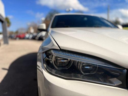 2018 BMW X6 xDrive50i