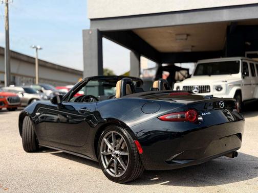 2016 Mazda MX-5 Miata Grand Touring
