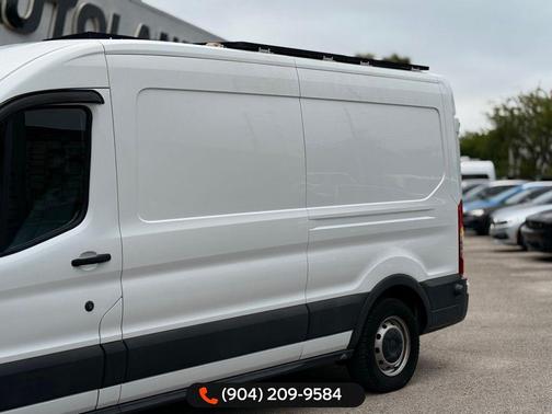 Oxford White 2017 Ford Transit-250 Base