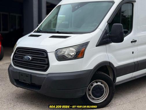 Oxford White 2017 Ford Transit-250 Base