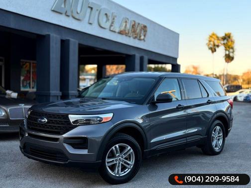 2022 Ford Explorer Base