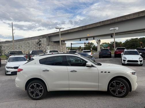 2019 Maserati Levante Base