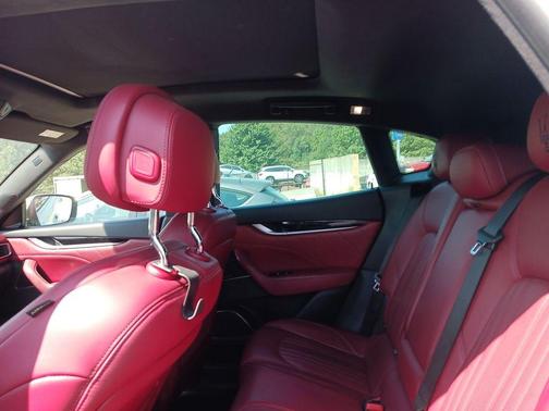 2019 Maserati Levante Base