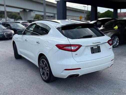2019 Maserati Levante Base