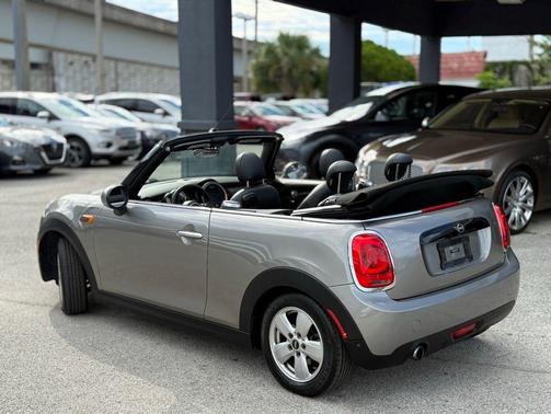 2019 MINI Convertible Cooper
