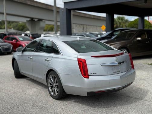 2013 Cadillac XTS Base