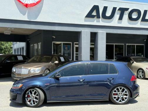 2017 Volkswagen Golf GTI 2.0T S 4-Door