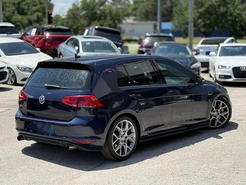 2017 Volkswagen Golf GTI 2.0T S 4-Door