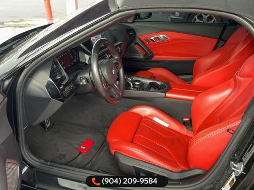 Black Sapphire Metallic 2020 BMW Z4 M40i