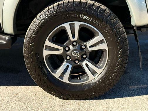 2002 Toyota Tacoma PreRunner Double Cab