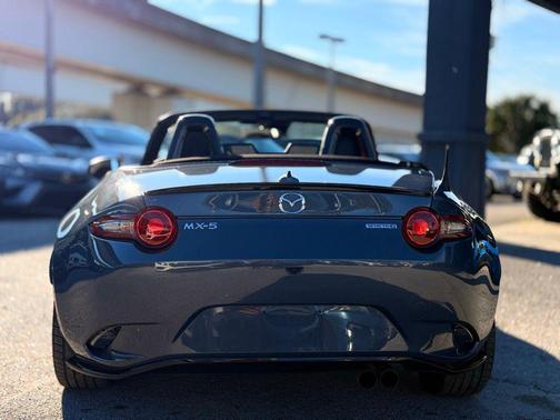 2021 Mazda MX-5 Miata Club