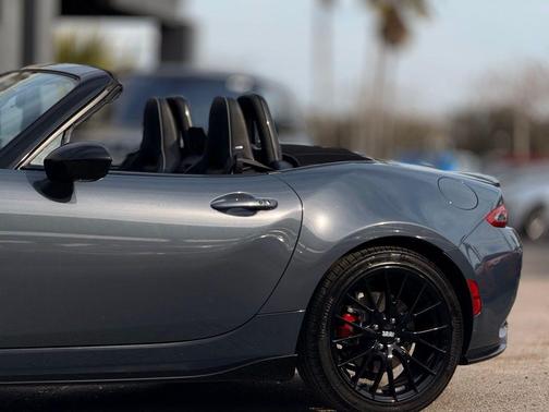 2021 Mazda MX-5 Miata Club