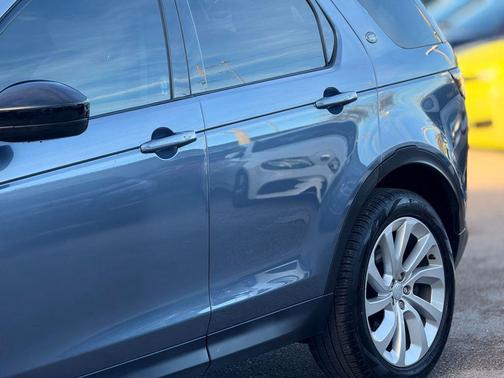 2023 Land Rover Discovery Sport S