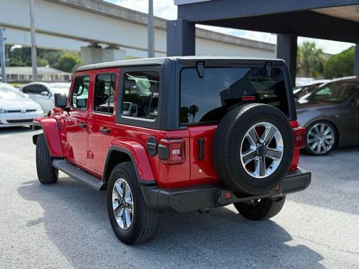2019 Jeep Wrangler Unlimited Sahara
