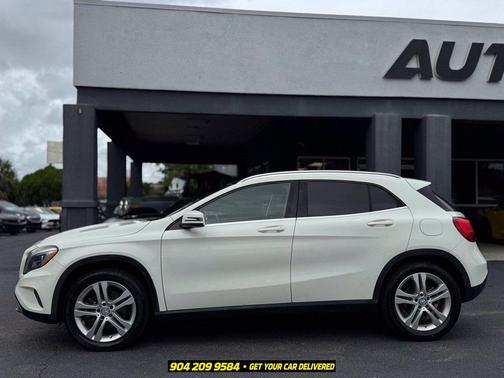 Cirrus White 2015 Mercedes-Benz GLA-Class 4MATIC