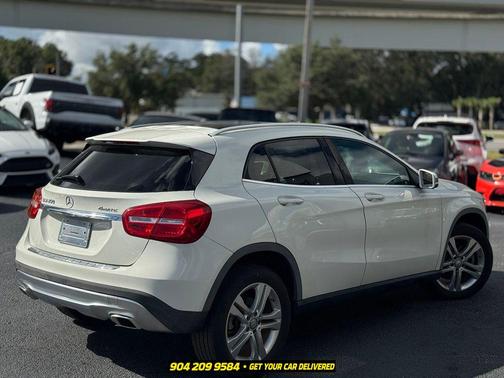 Cirrus White 2015 Mercedes-Benz GLA-Class 4MATIC
