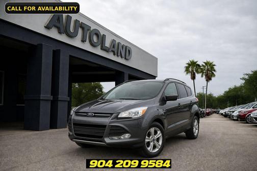 Magnetic 2016 Ford Escape SE