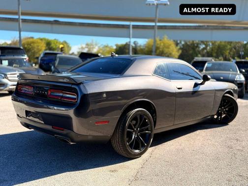 2016 Dodge Challenger R/T