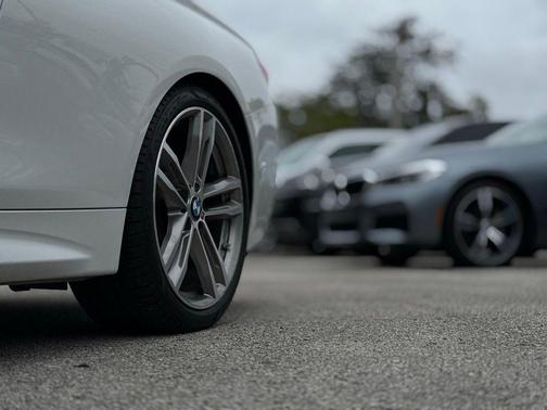 2019 BMW 440 i