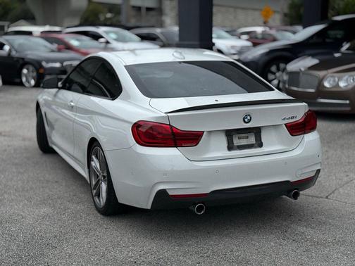 2019 BMW 440 i