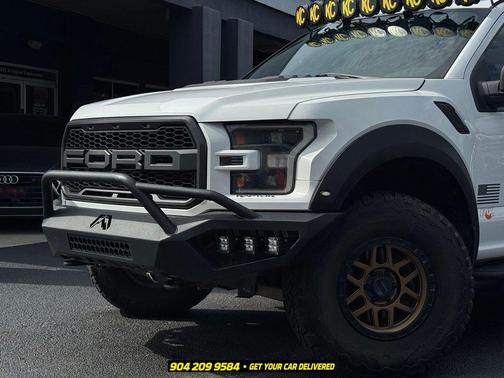 Oxford White 2019 Ford F-150 Raptor