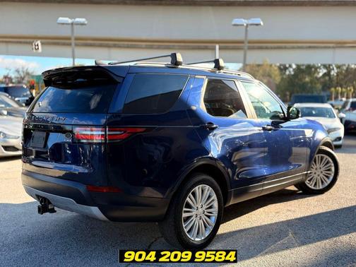 Blue 2018 Land Rover Discovery HSE