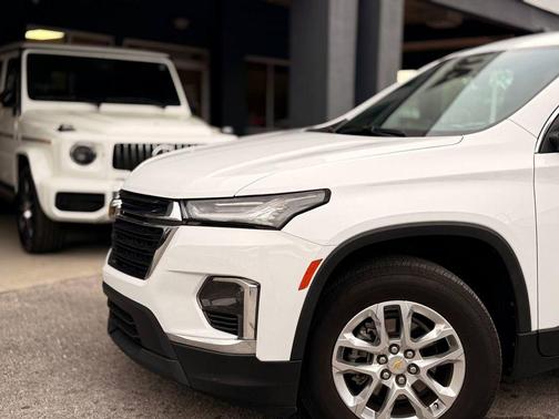 2023 Chevrolet Traverse LS