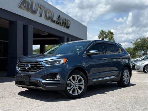 2019 Ford Edge Titanium
