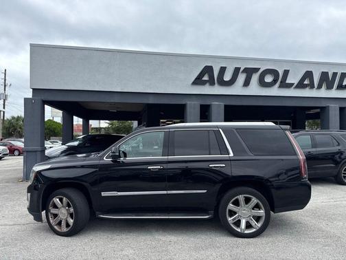 2018 Cadillac Escalade Luxury