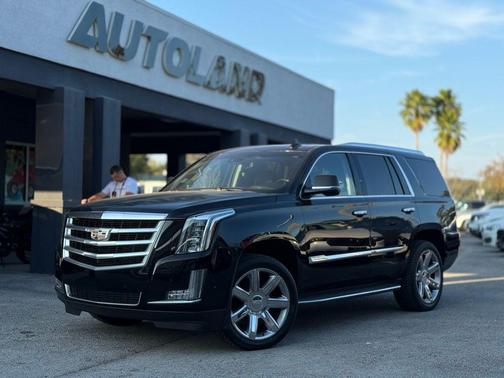 2018 Cadillac Escalade Luxury