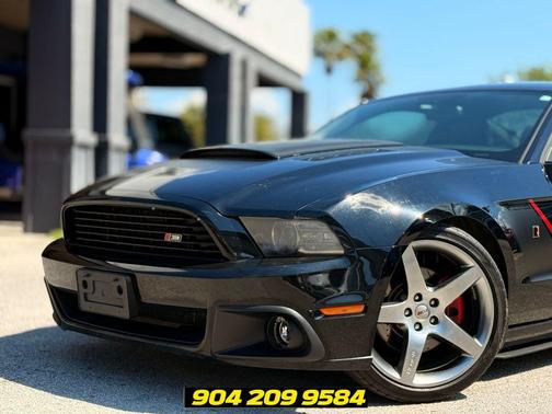 Black 2013 Ford Mustang GT Premium