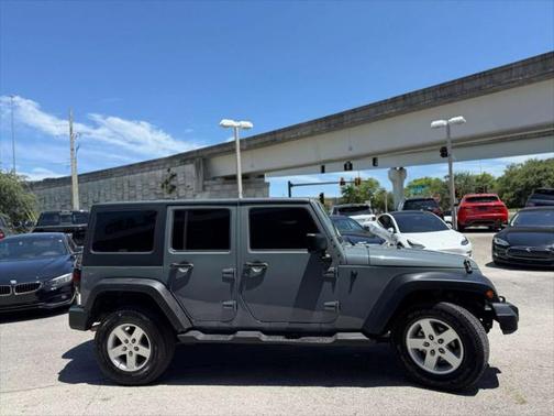 2015 Jeep Wrangler Unlimited Sport