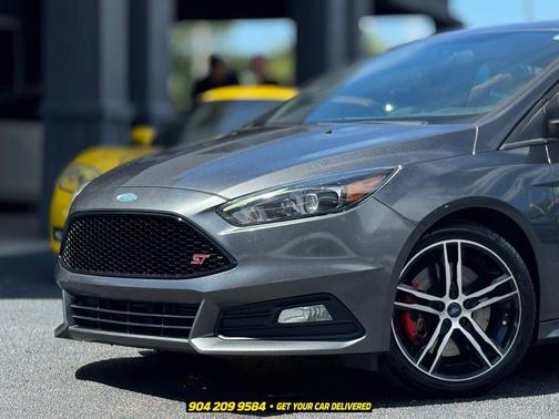 Magnetic Metallic 2018 Ford Focus ST