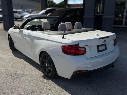 2016 BMW M2 Base