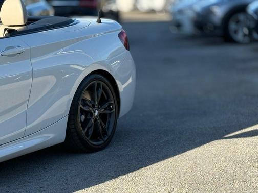 2016 BMW M2 Base