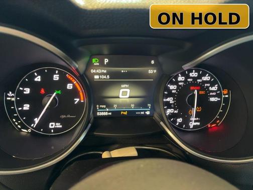 2019 Alfa Romeo Stelvio Base