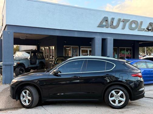 2019 Alfa Romeo Stelvio Base