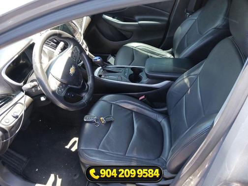 Pepperdust Metallic 2017 Chevrolet Volt LT