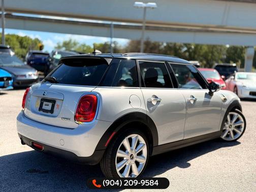 White Silver 2015 MINI Hardtop Cooper