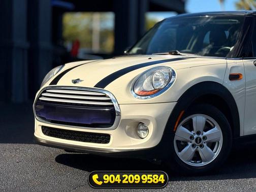 Pepper White 2015 MINI Hardtop Cooper