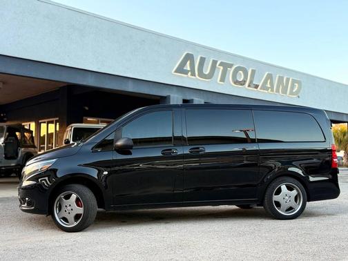 2018 Mercedes-Benz Metris Base